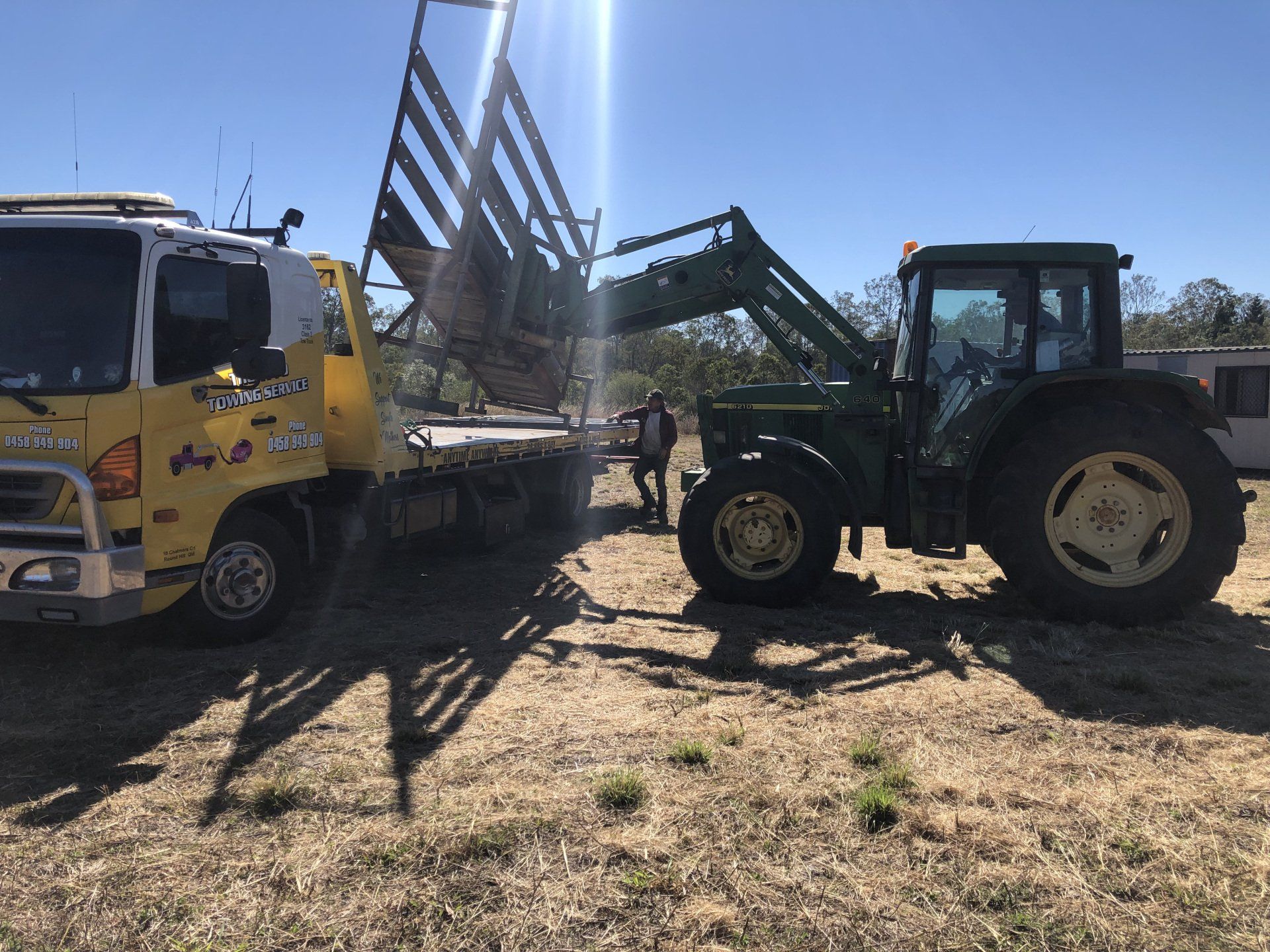 Using Tractor to Lift Metal Frame - Agnes Water - The 1770 Towing Service