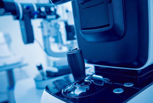 Macchinari laser per test visivi