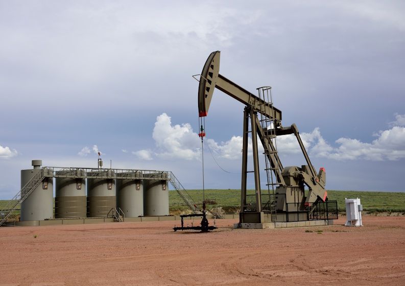 oil pump and storage tanks