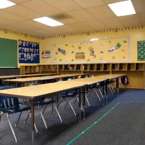 Class Room With Long Table - West Jordan, UT - Learning Tree Schools