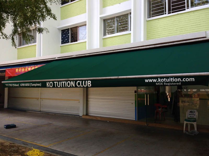 Retractable awning installed for KO Tuition Club