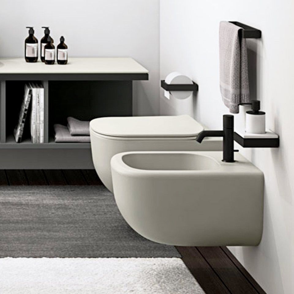 sanitari in ceramica sospesi