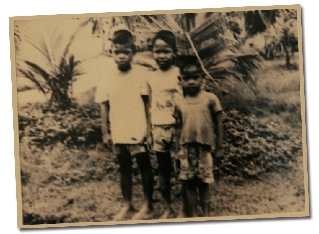 Fernando  10  (middle) his brothers Adriano 8 (left) and  Roberto  6 (right) in the orphanage in Manila. Circa 1976