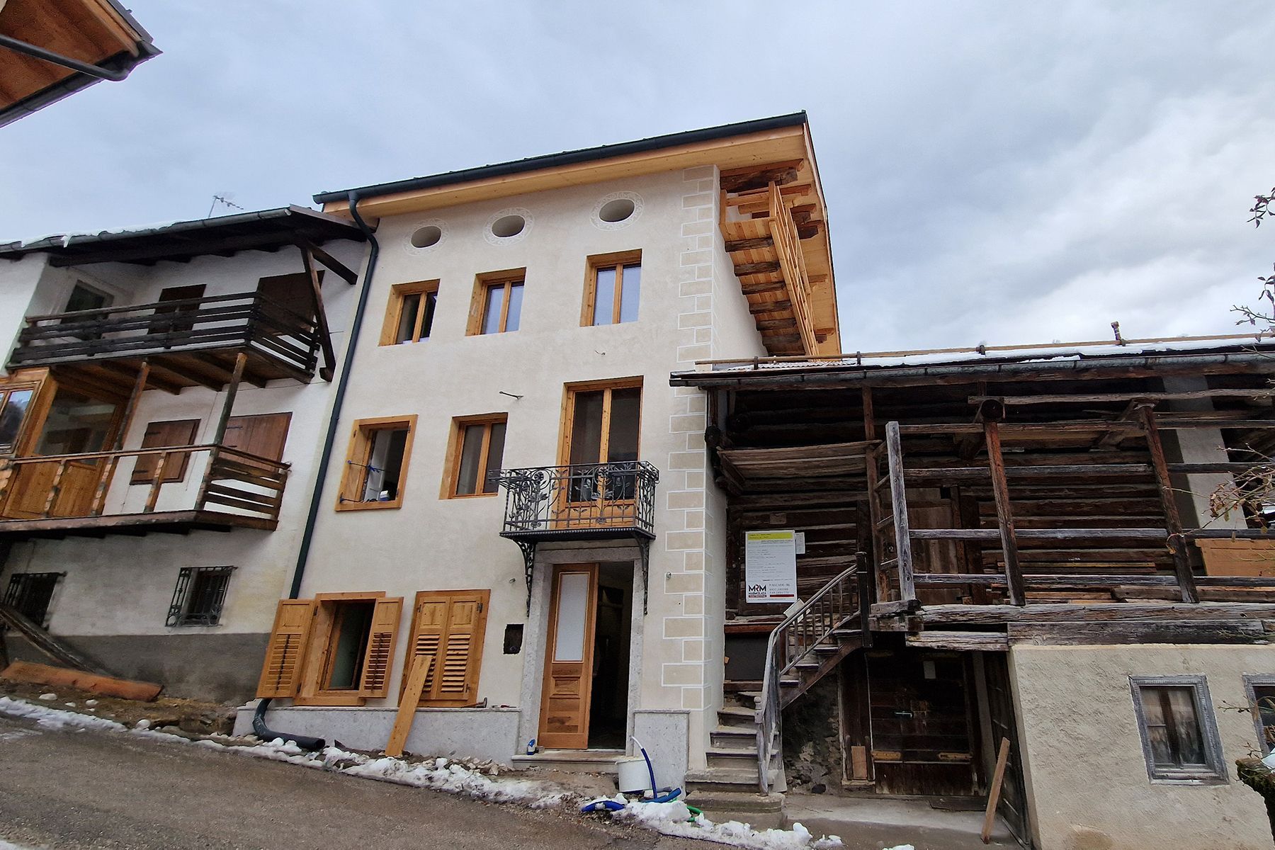 serramenti in legno Negro, Biella