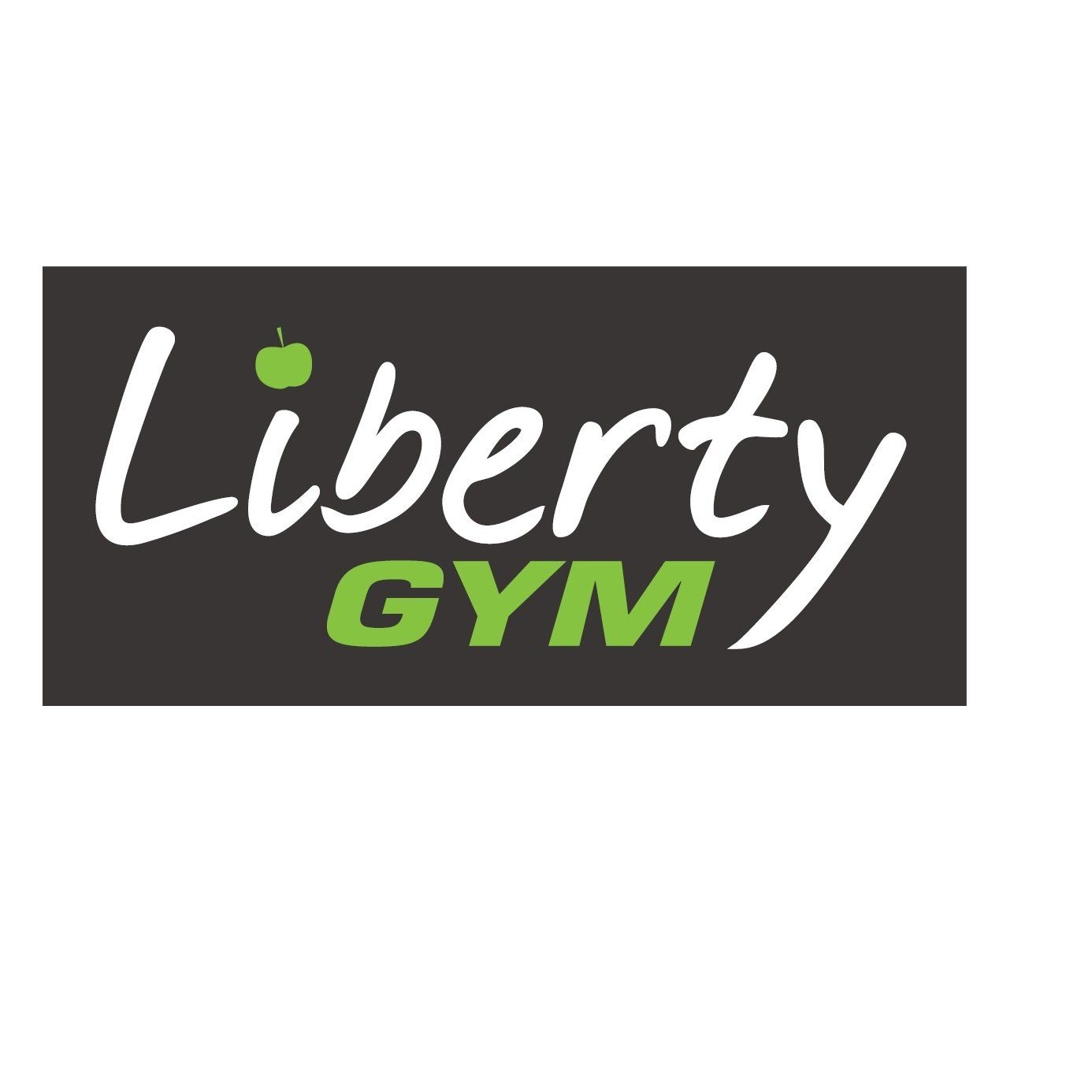 Le logo de Liberty Gym a une pomme verte dessus.