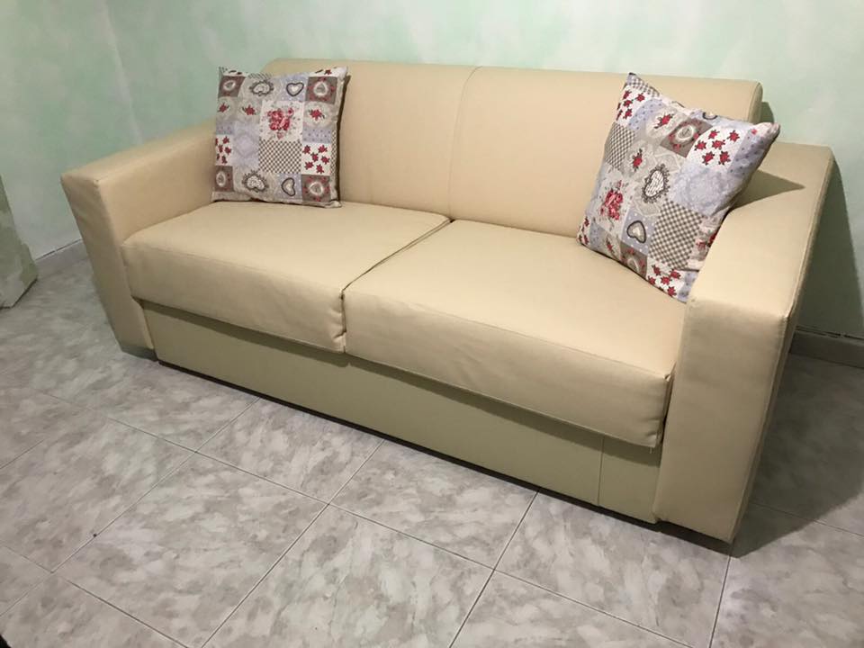 divani e letti imbottiti 15