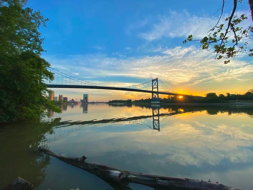 Skyline shows the lightside of Toledo