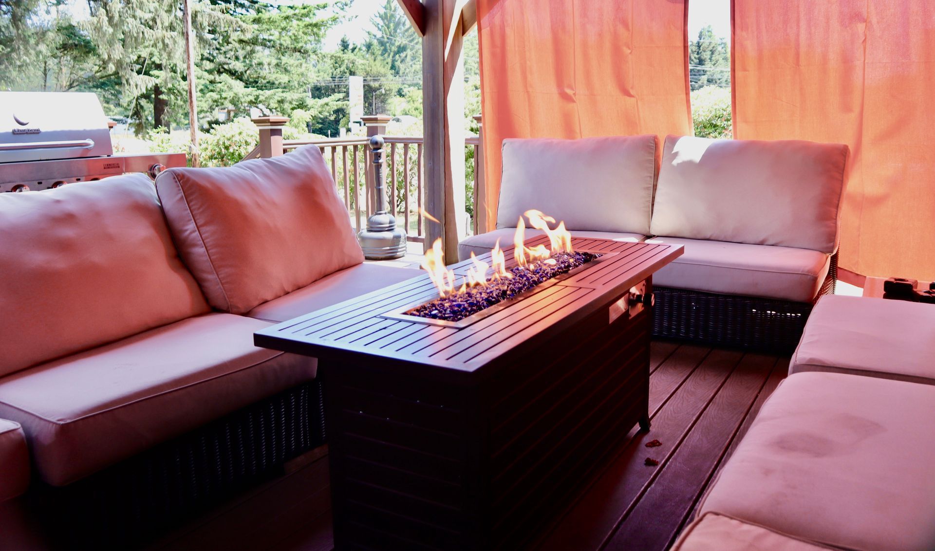 Gazebo Conversation Pit