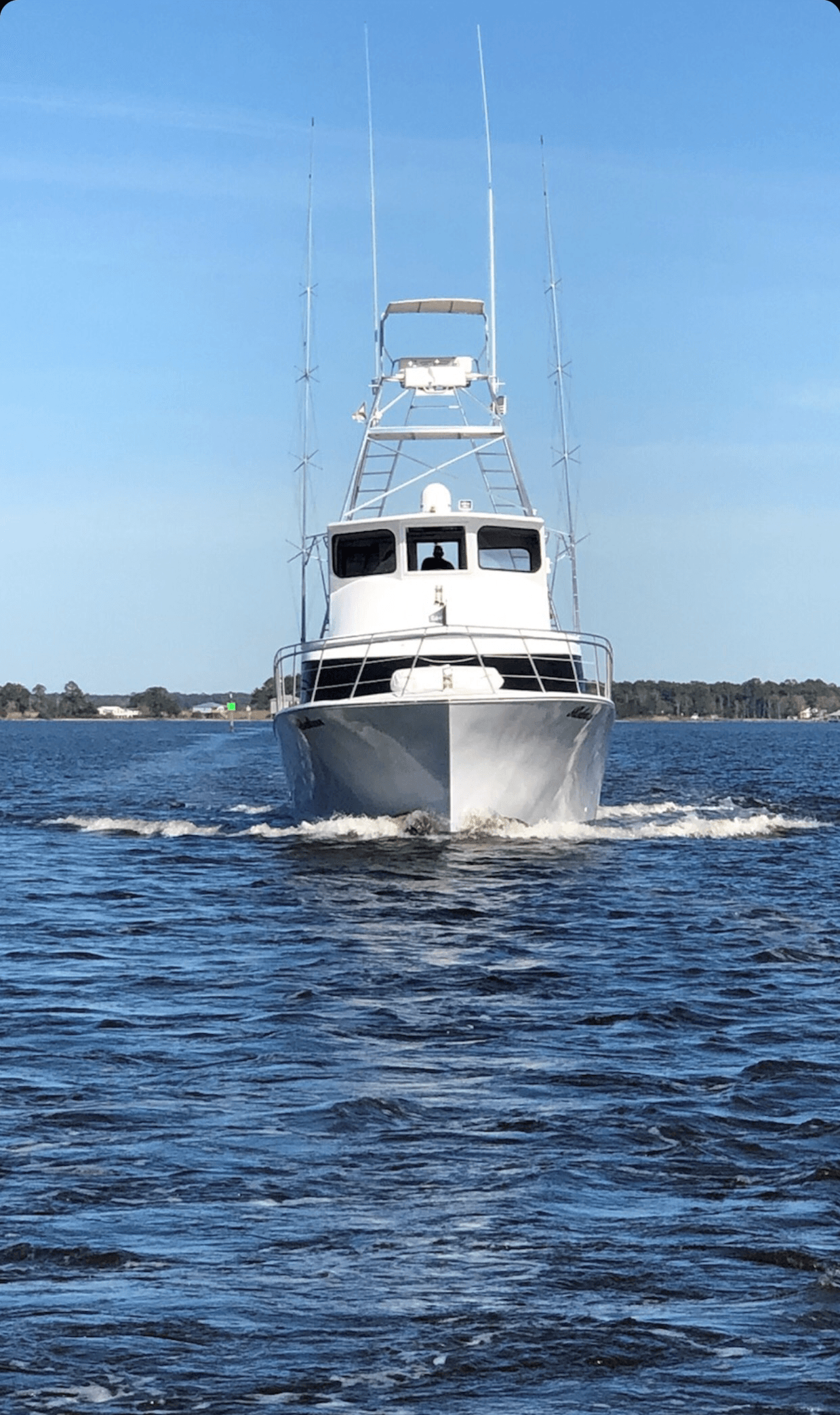 Fishing Destin, FL | Destin Harbor | Charter Boat Relentless | www.charterboatrelentless.com | A Luxury Charter Boat at Everyday Rates | 65' x 20' | Photo: Cruising Head On