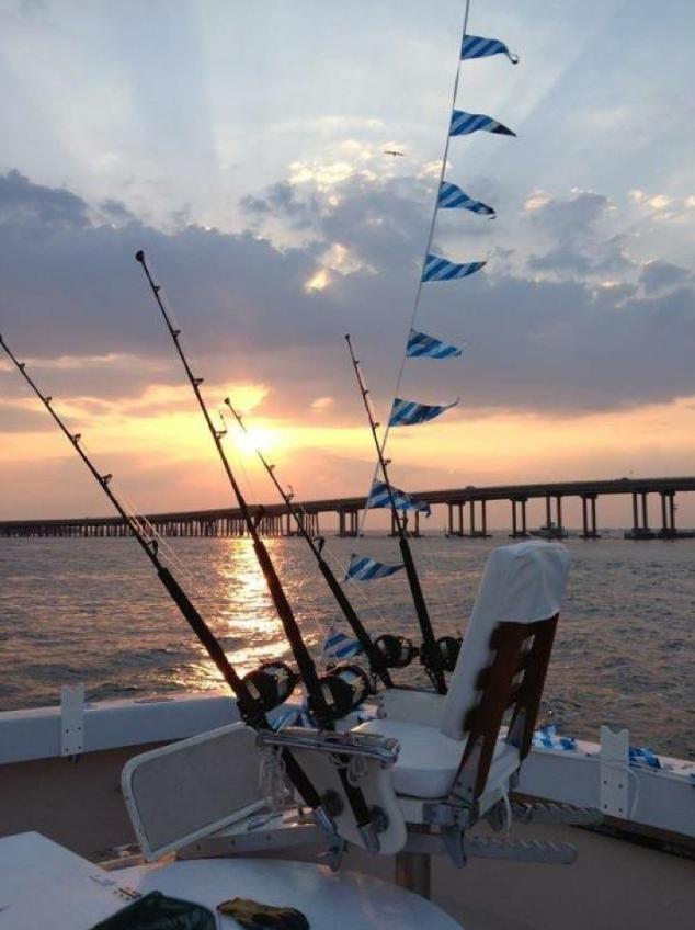 Fishing Destin, FL | Destin Harbor | Charter Boat Relentless | www.charterboatrelentless.com | A Luxury Charter Boat at Everyday Rates | 65' x 20' | 