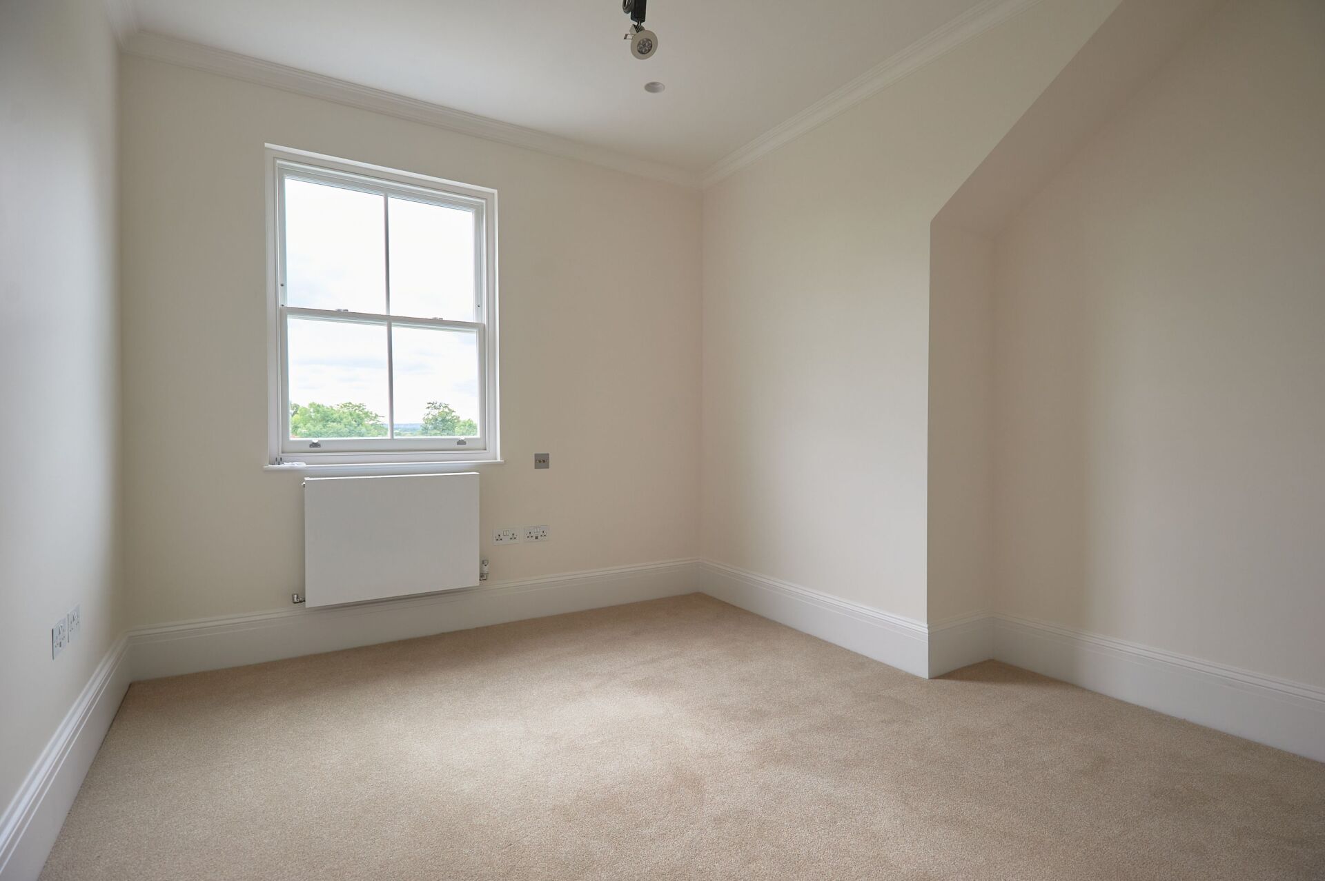 Kenilworth Avenue 18