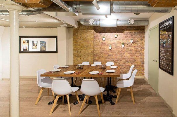 Androuet fit-out bar 3