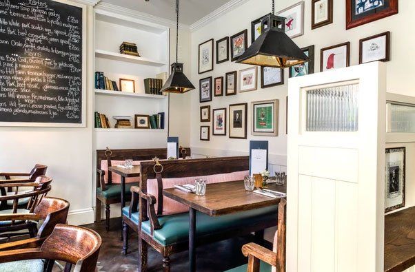 The Alfred Tennyson shopfront 4