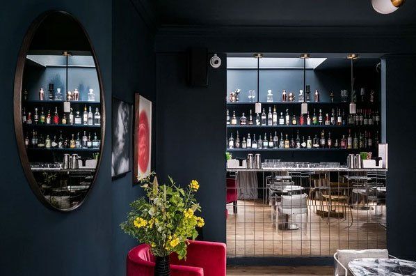 The Allbright fit-out lounge 3