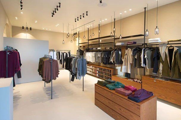 American Vintage refurbishment fitting room 2