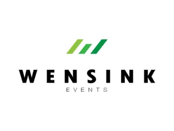 Op een witte achtergrond wordt een logo voor wensink events getoond.