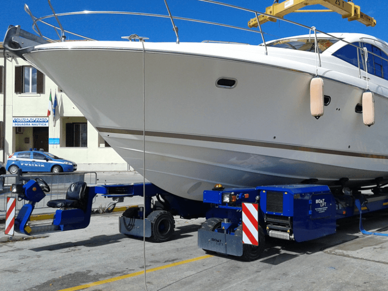 Servizio di rimessaggio imbarcazioni