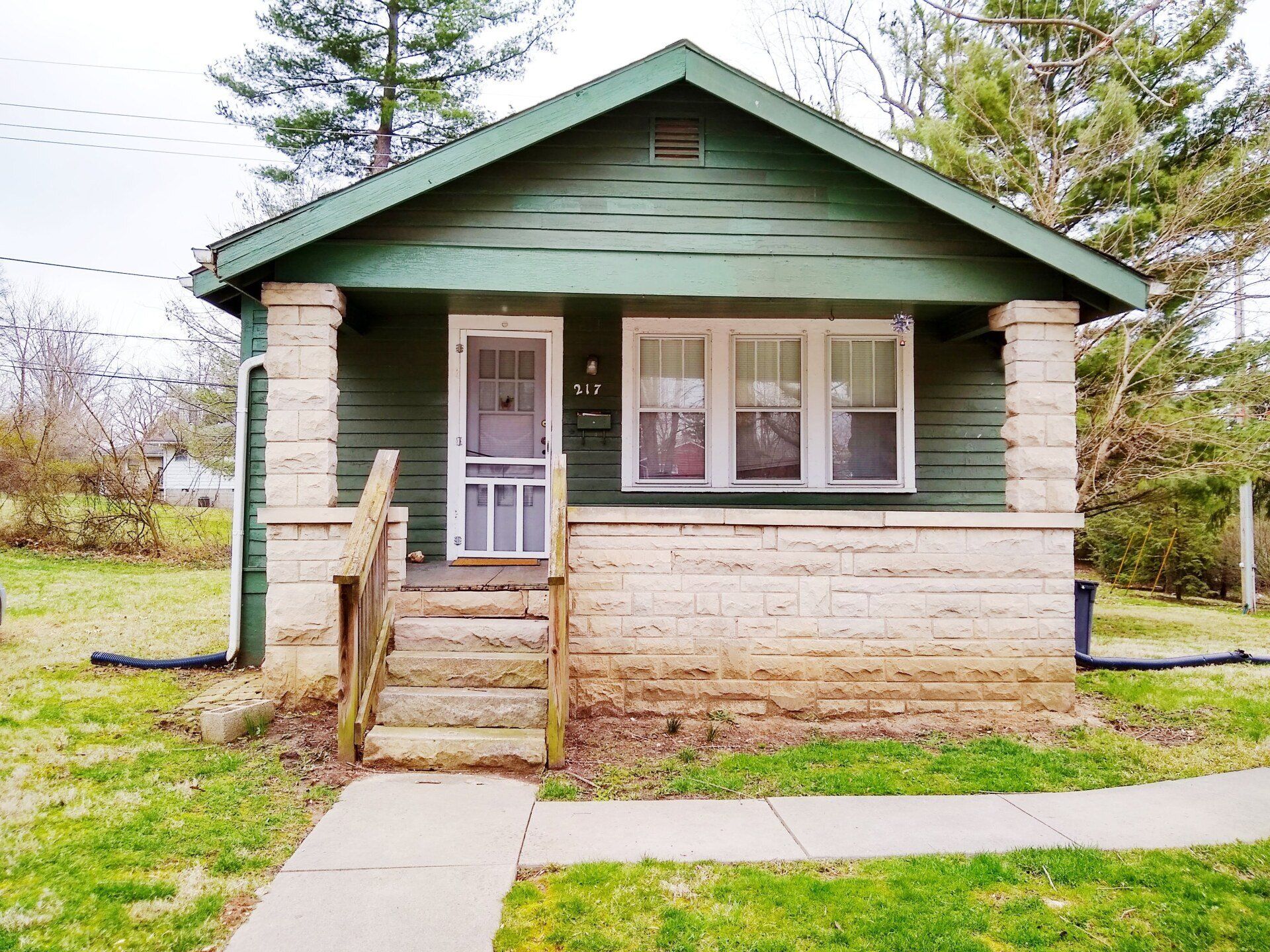 217 S Clark - exterior