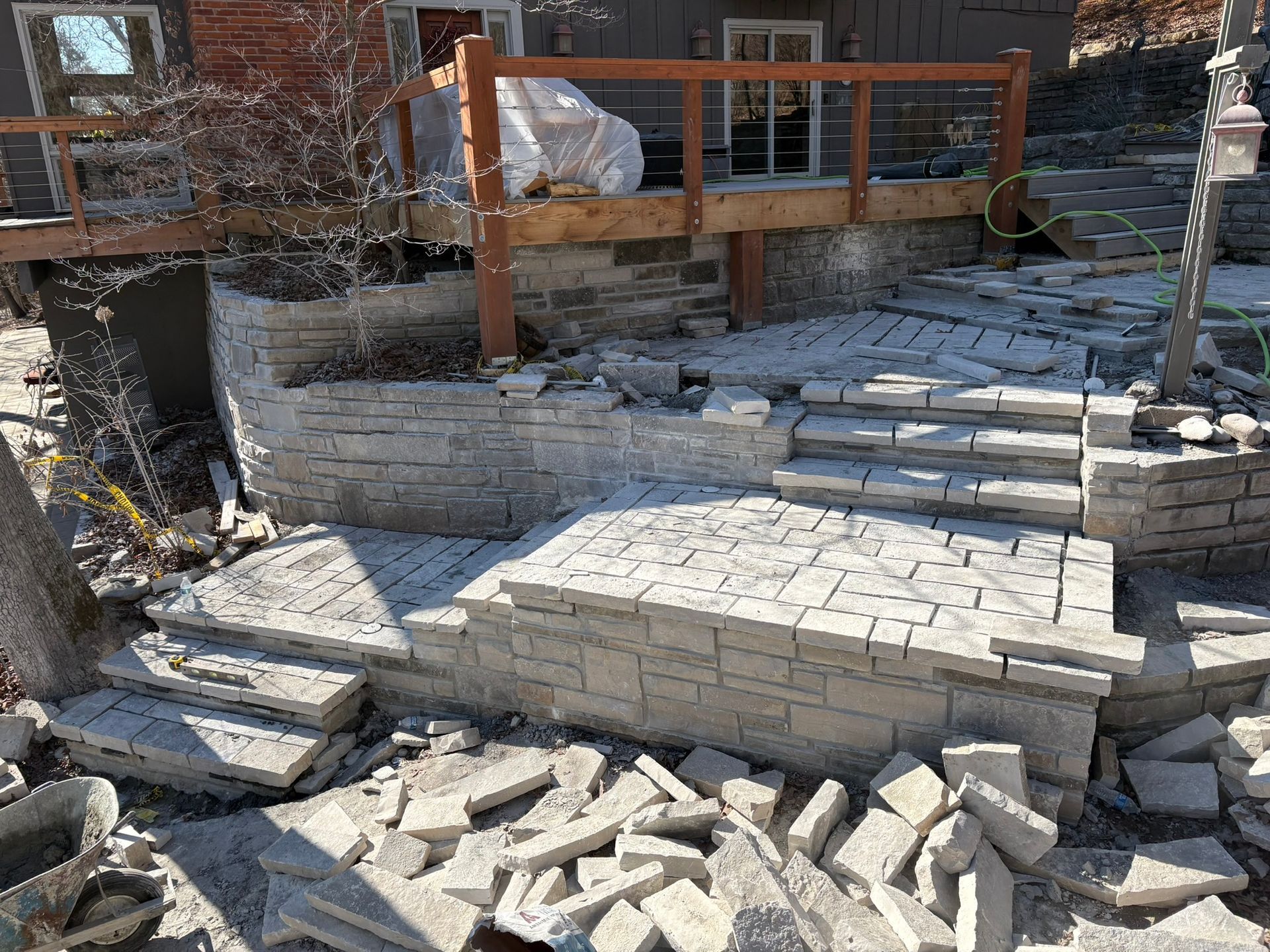 Building Retaining Wall In St Louis