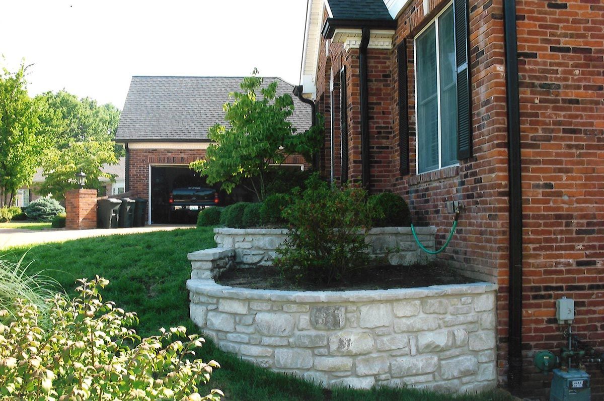 Custom retaining walls in St. Louis, MO