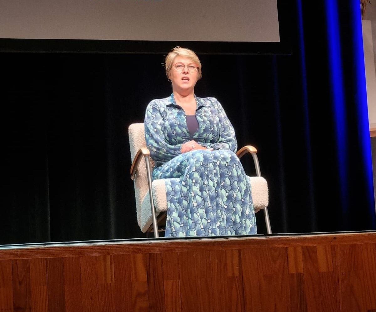 Spreker op het hoofdpodium FAC-T Congres 2024: Tussen de Oren; Vrouw en GGZ 