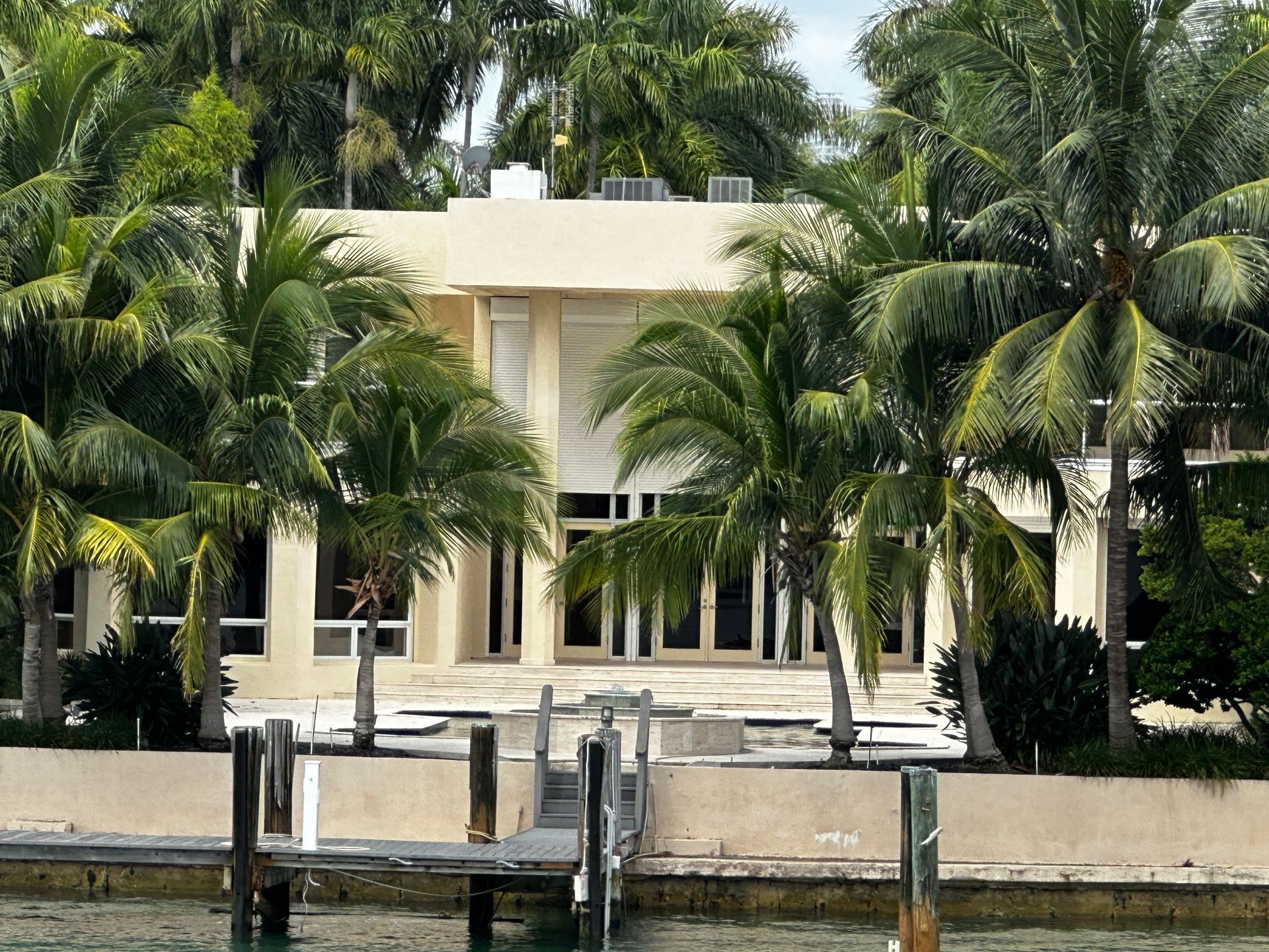 Rick Ross Star Island Mansion