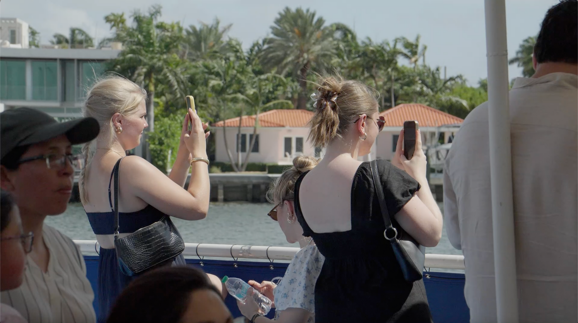 Miami Celebrity Houses and Star Island Boat Tour from Bayside Marketplace