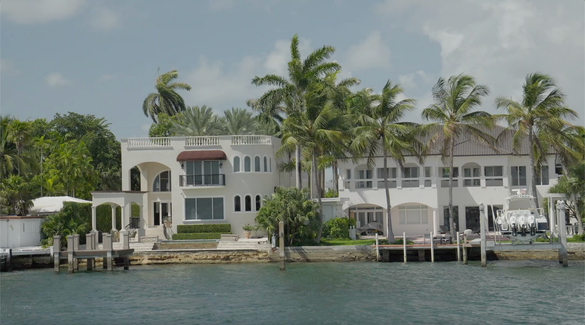 Mansions in Miami Star Island