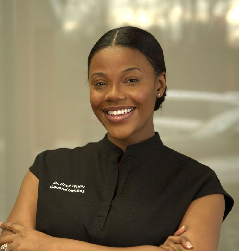 A picture of a camera with the words `` photo coming soon '' written below it.