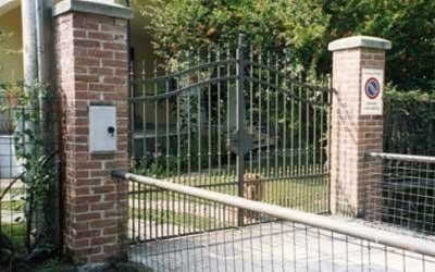 cancelli a Torino con due ante