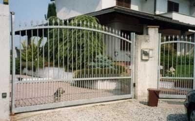 cancelli a Torino ad arco