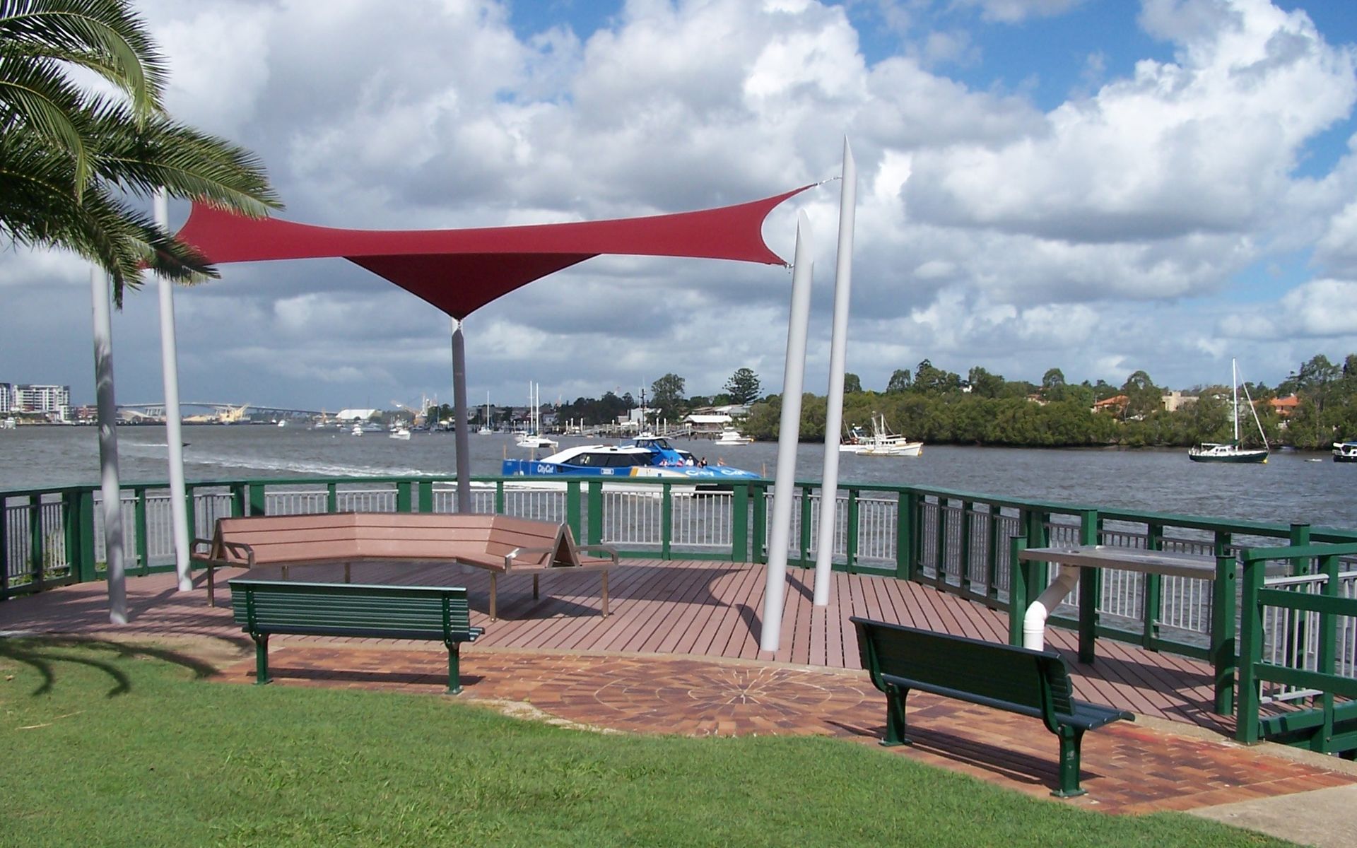 Fishing and viewing platform overlooking Brisbane River.