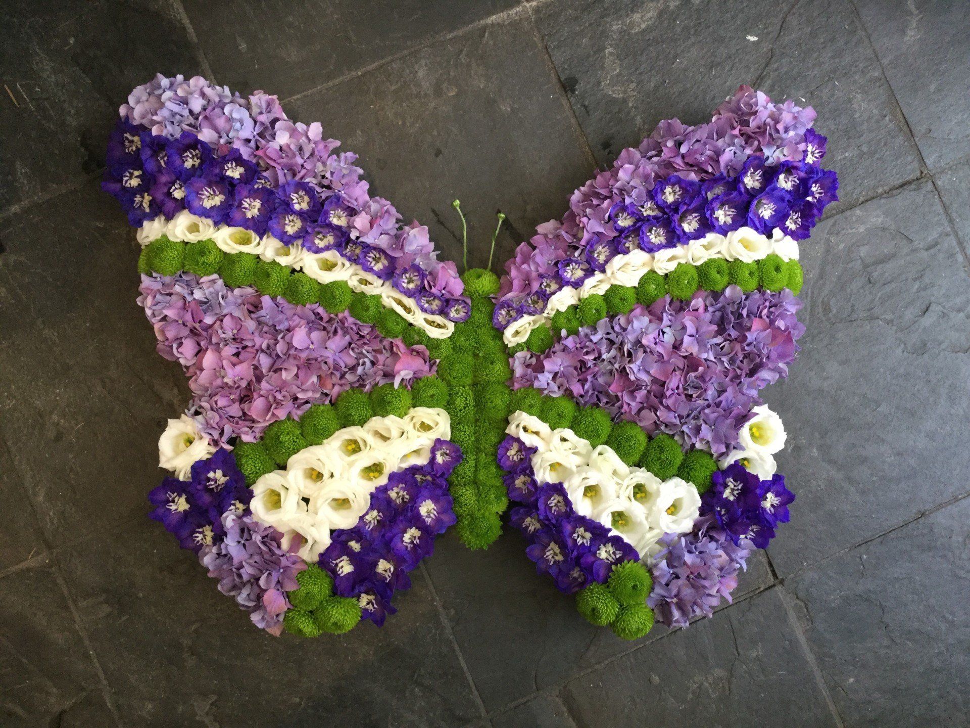 Sympathy Flowers, Funeral flowers Manchester City Centre Flowerstyle