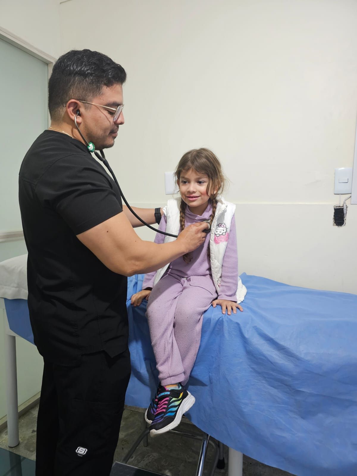 DR ROBERTO VALENZUELA RÍOS