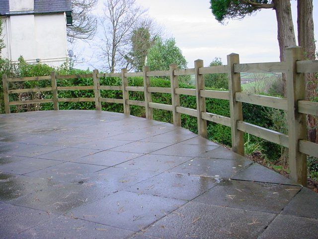 Railings - Dartmoor - W J Wicks & Sons Ltd - domestic fencing 9