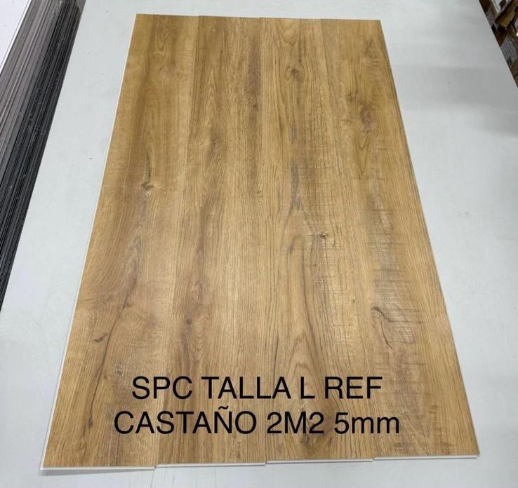 Baldosa de madera con patrón de veta de madera marrón; el texto dice 