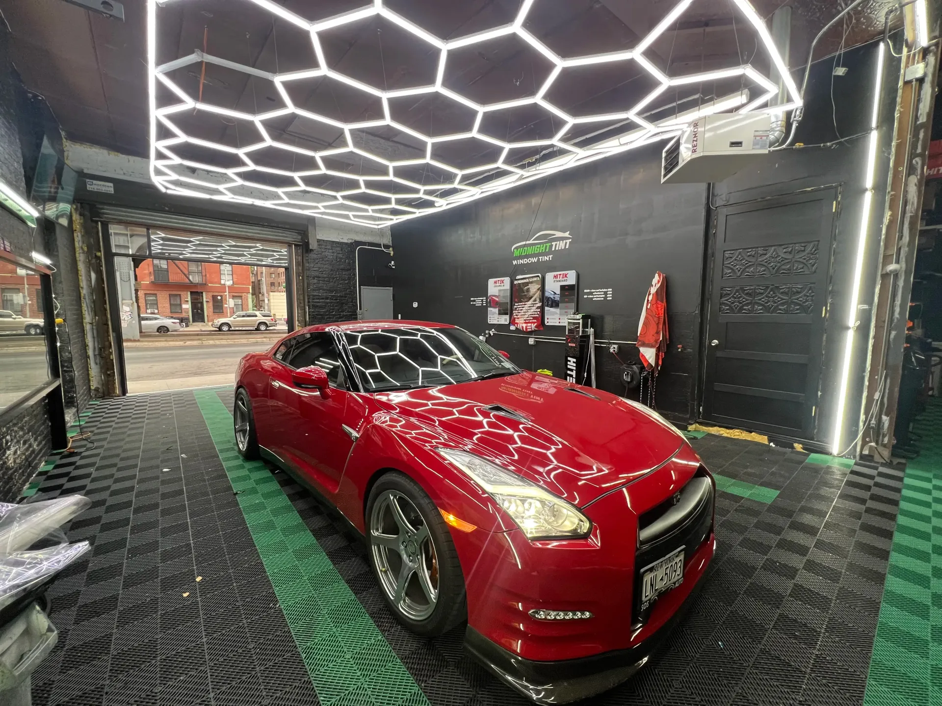 Car Tint HITEK Houston | Location in Bellaire, Texas | Automotive Services