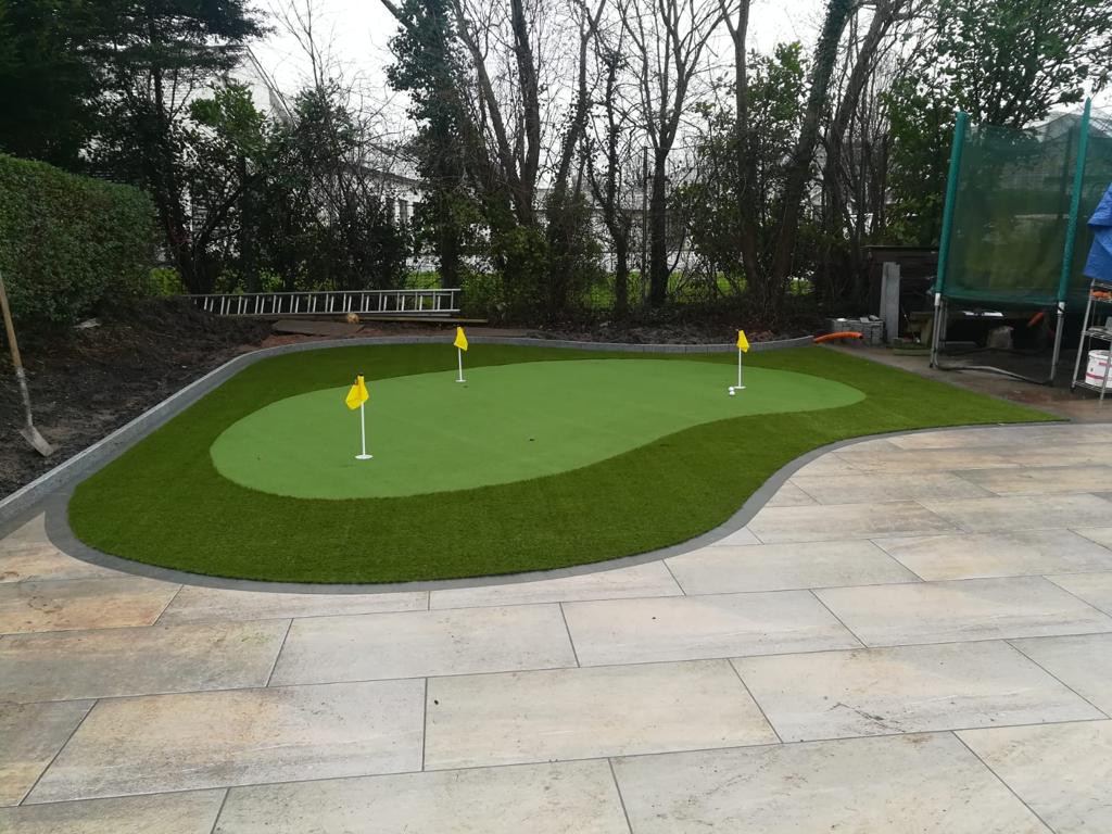 Artificial Grass putting green 7
