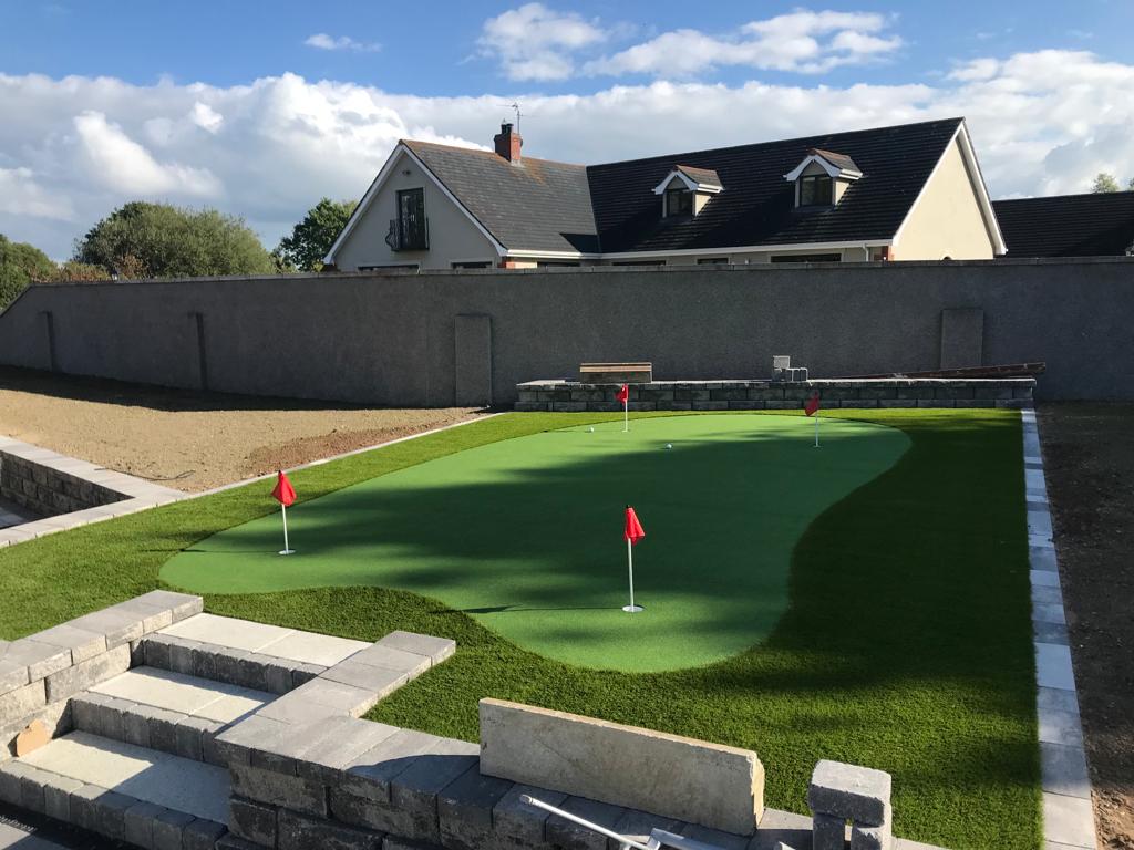 Artificial Grass putting green 12