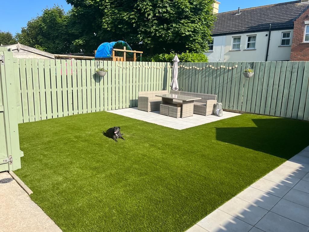 pet friendly Artificial Grass 1