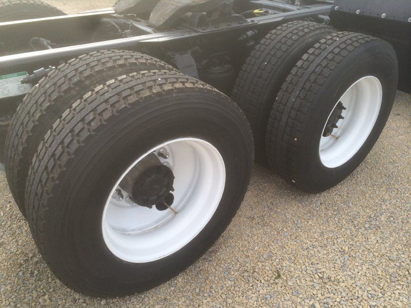 Truck Models  — 2007 Freightliner White Mags And Rubbers in Marshall, WI