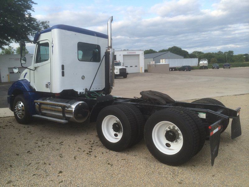 Auto Inventory — 2007 Freightliner Left-Back View in Marshall, WI
