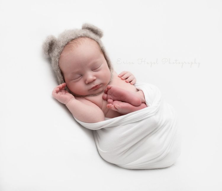 Newborn and Wedding photographer in Doncaster