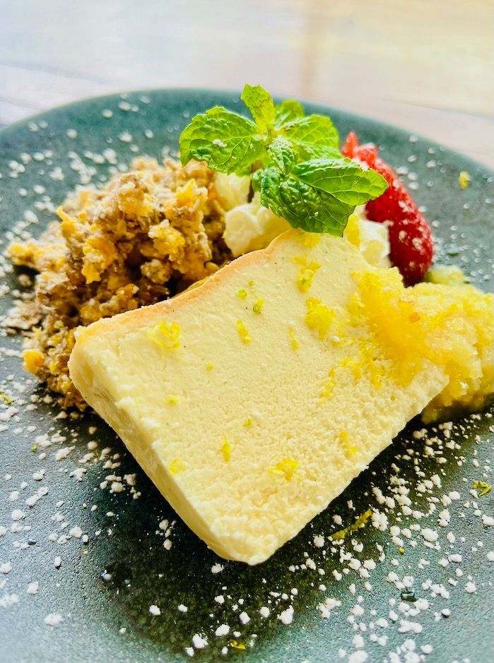 Laie Vanilla Cheese Cake With Manoa Honey Lemon Sauce-Heavenly Island Lifestyle Hawaii Kai