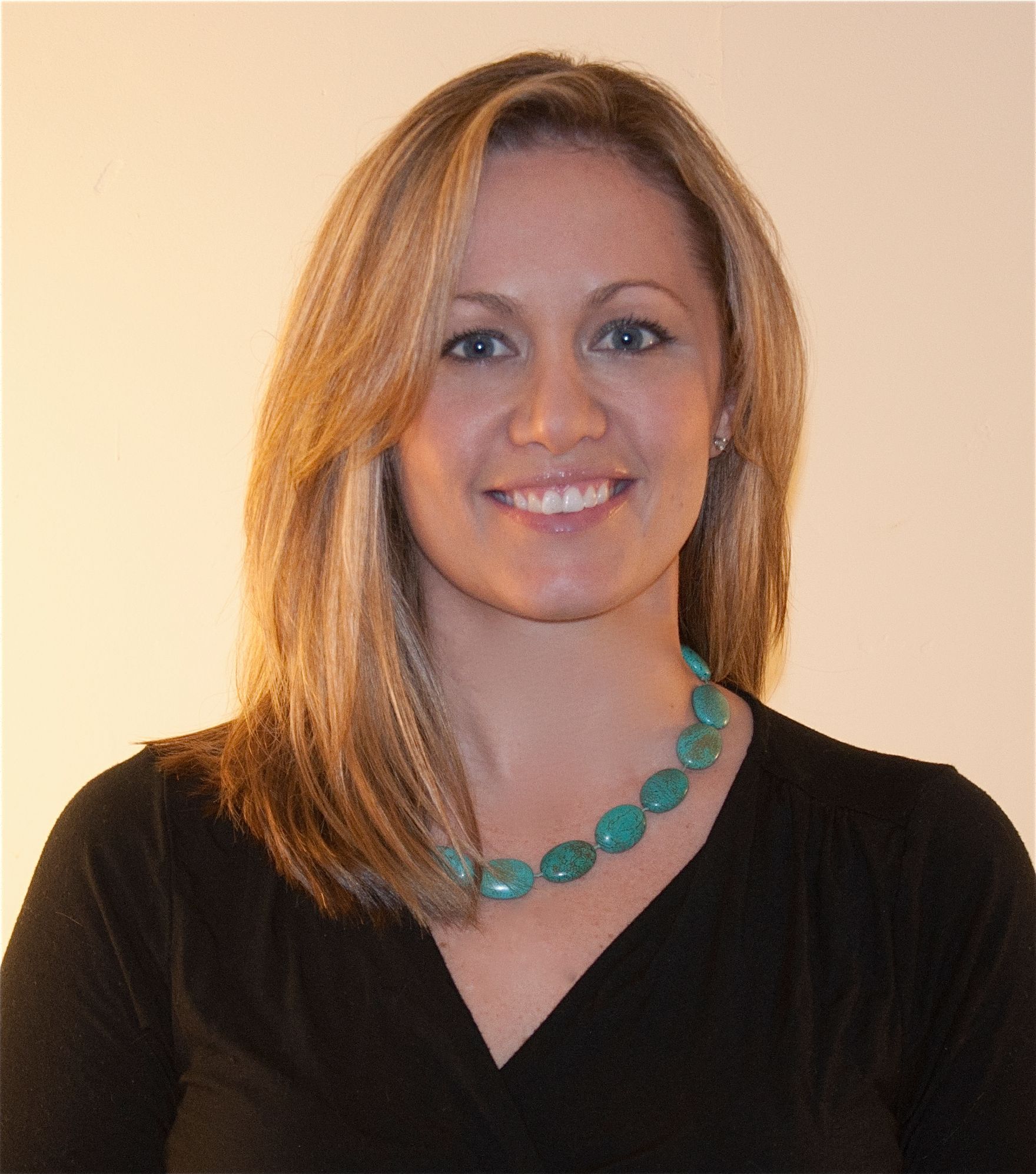 Tracey Newlove, MD — Tucson, AZ — Associated Dermatologist