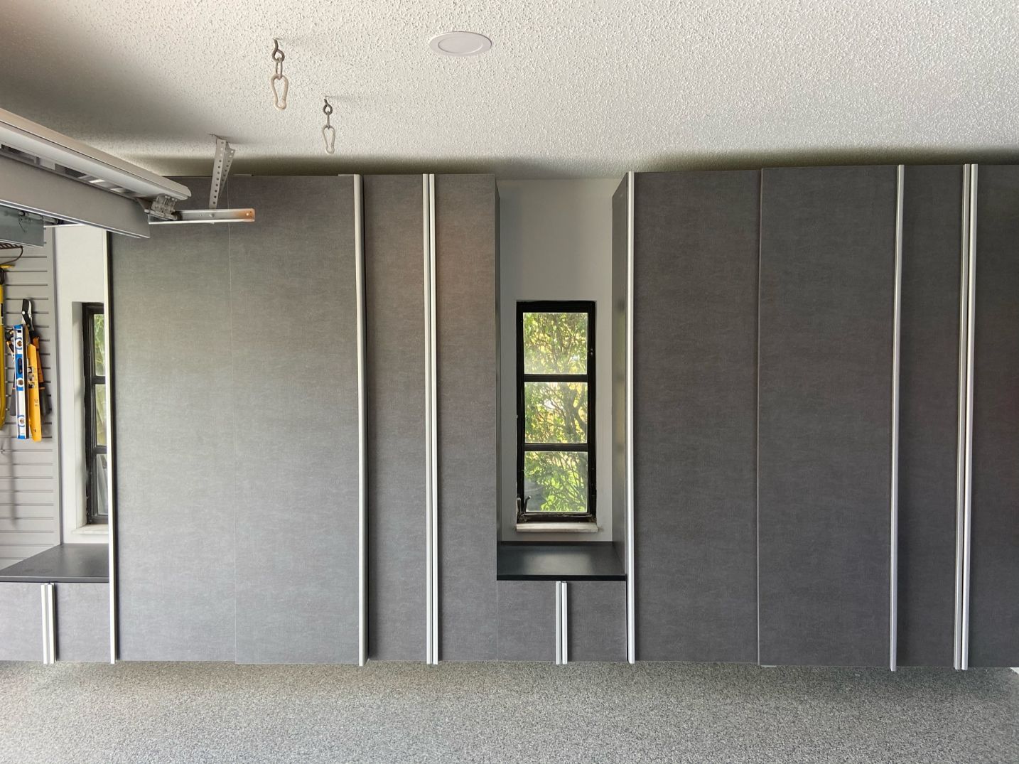 Custom Garage Organizer Systems and Flooring