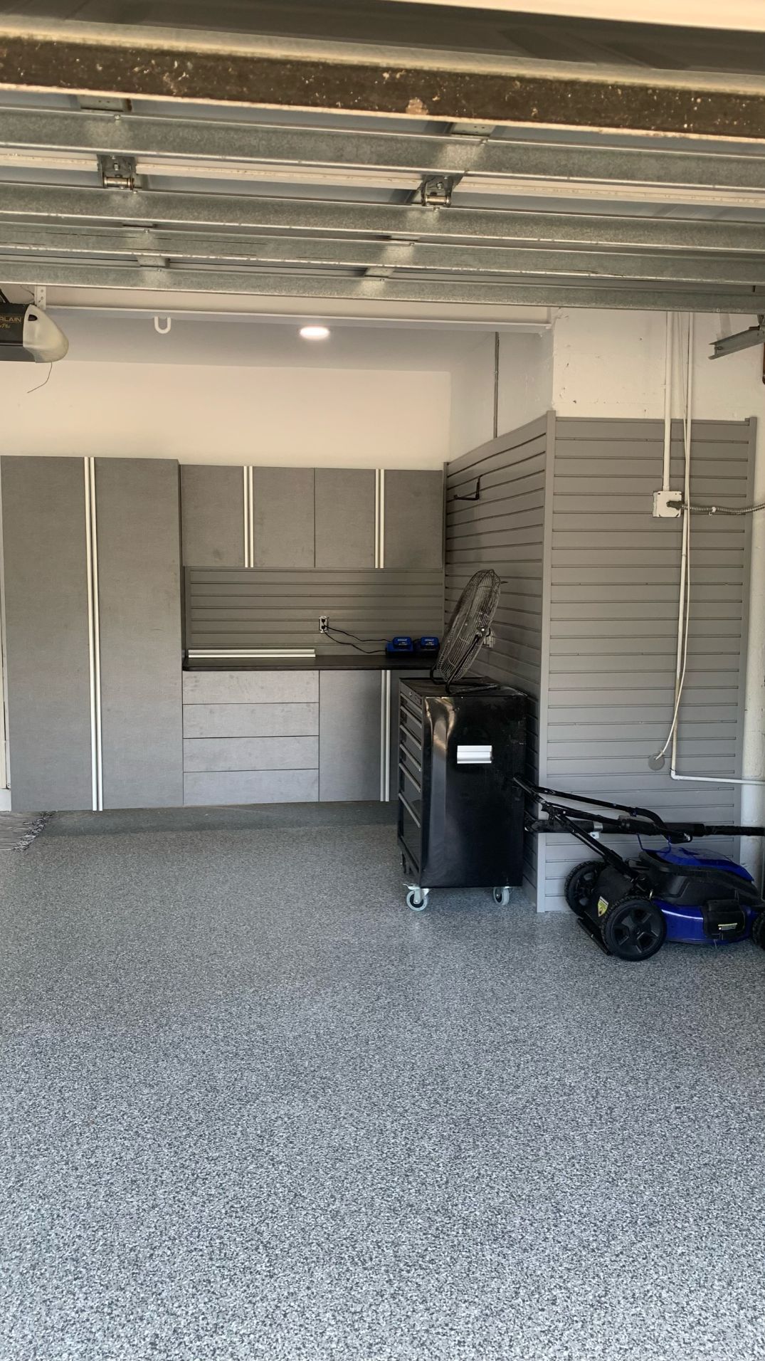 Custom Garage Organizer Systems and Flooring