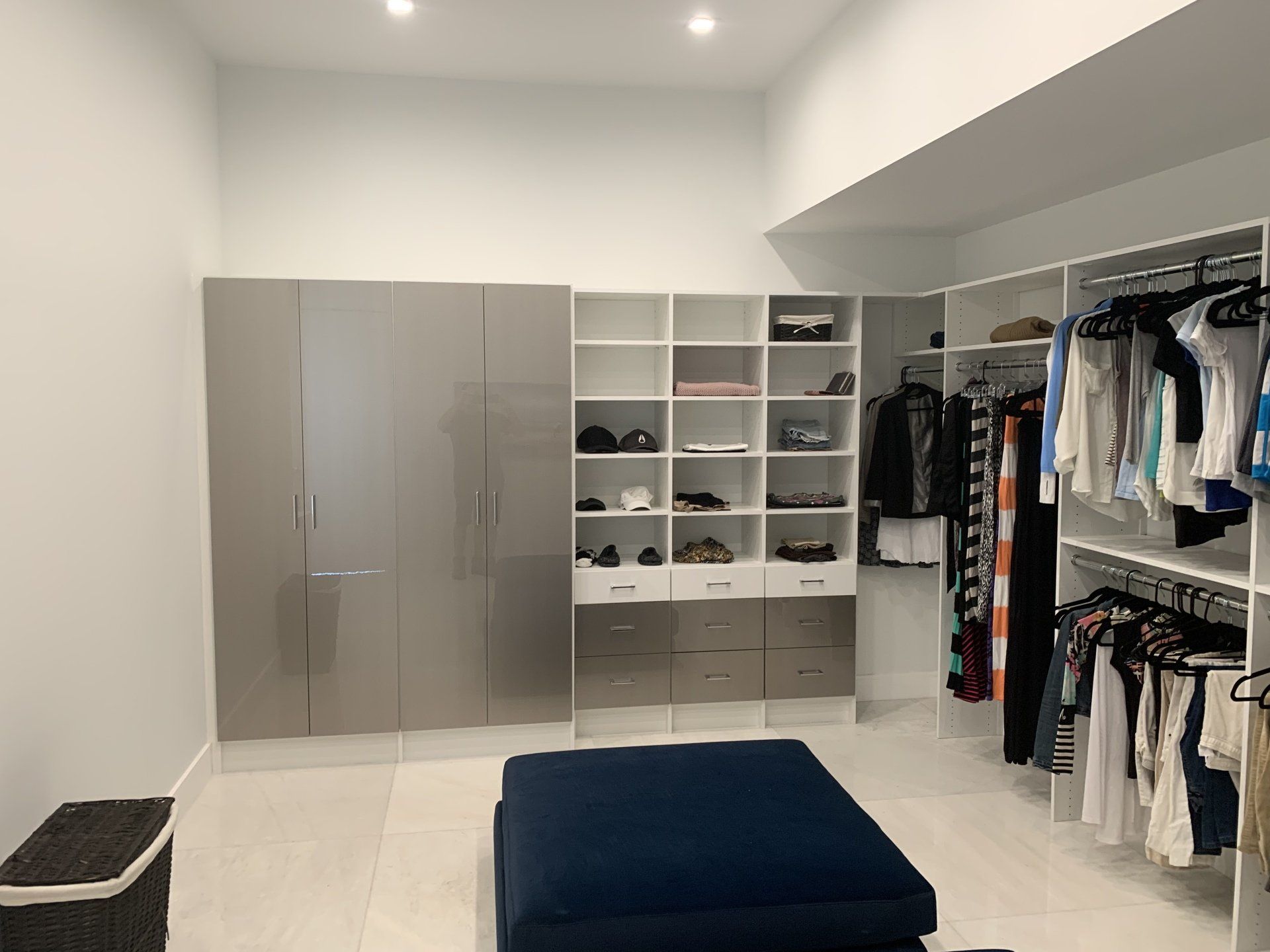 Custom Walk In Closet System