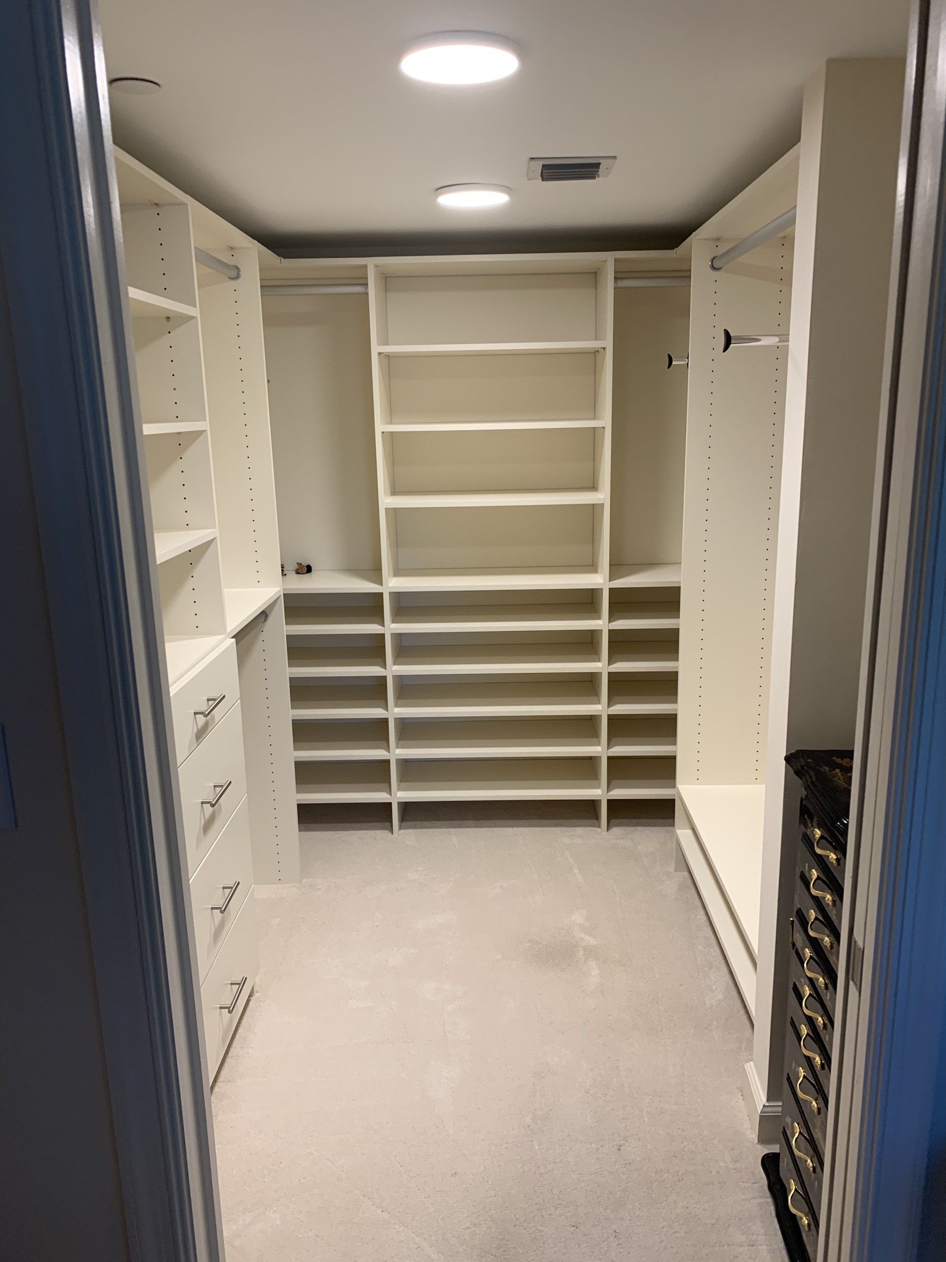 Master Walk In Custom Closet System
