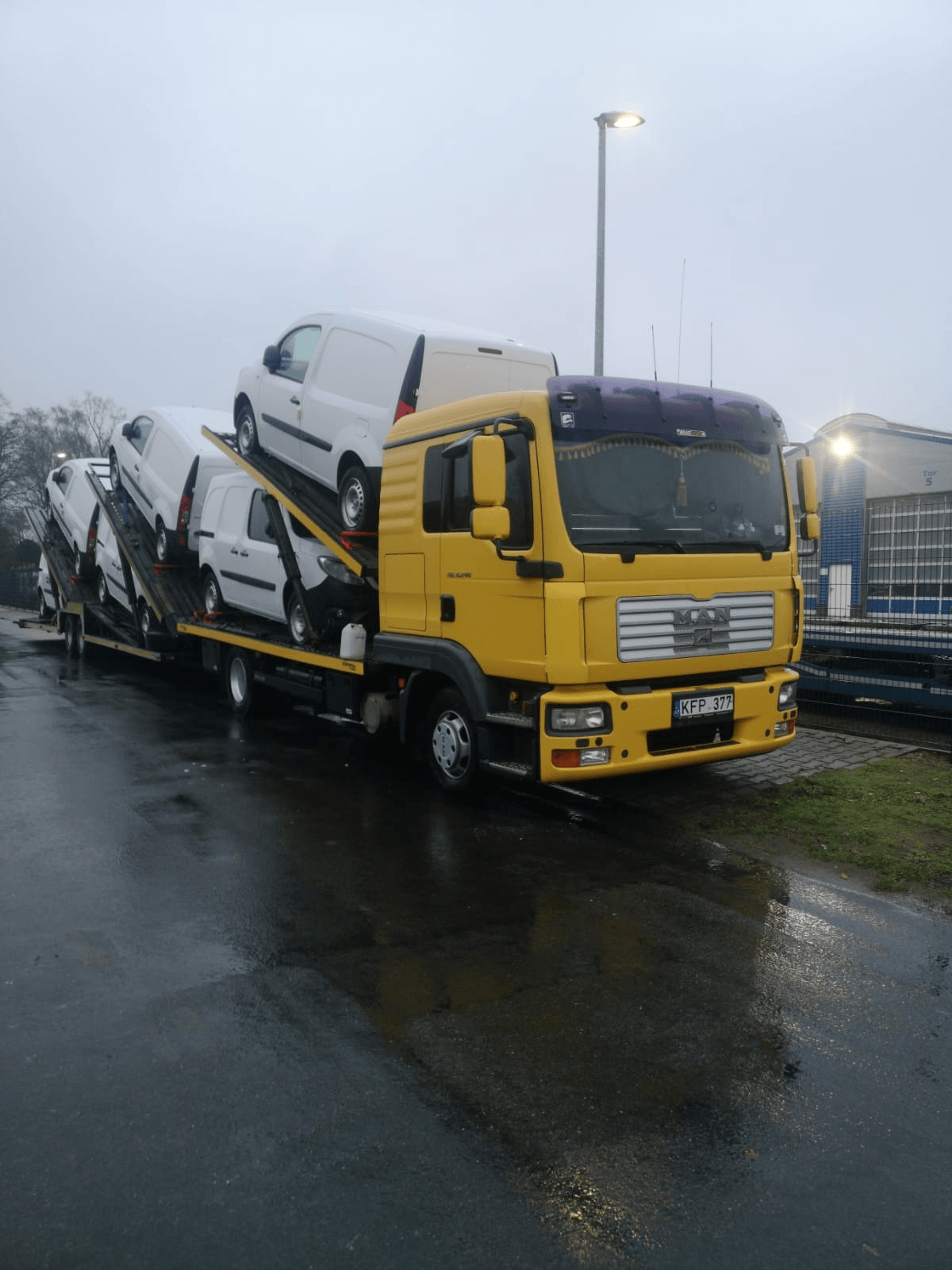 Autokastus  automobilių logistika